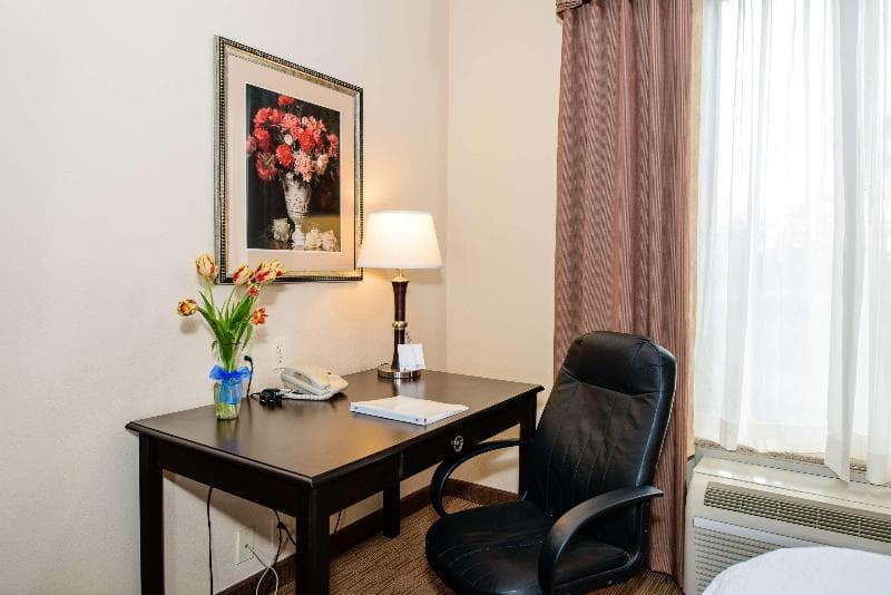 Stay at Hampton Inn Victoria