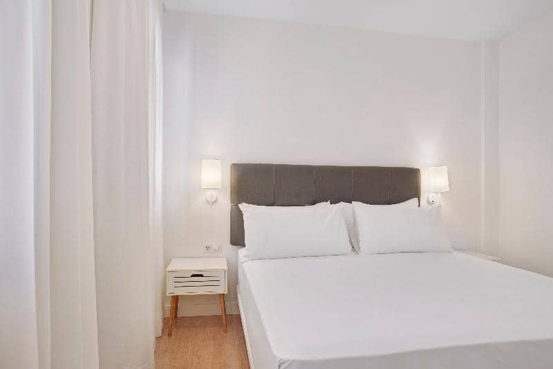 Apartamentos Metrópolis Sevilla - Main View