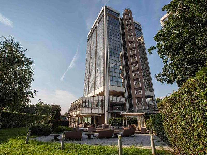 Best Western Plus The Hub Hotel - Main View