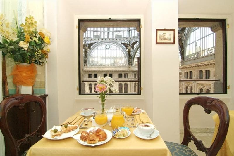Art Resort Galleria Umberto - Main View