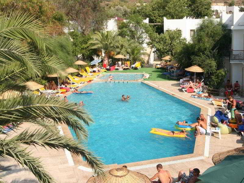 Club Hotel Flora - Main View