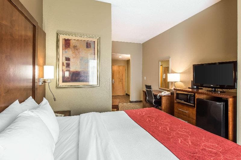 Comfort Suites Oxford I-20 exit 188 - Main View