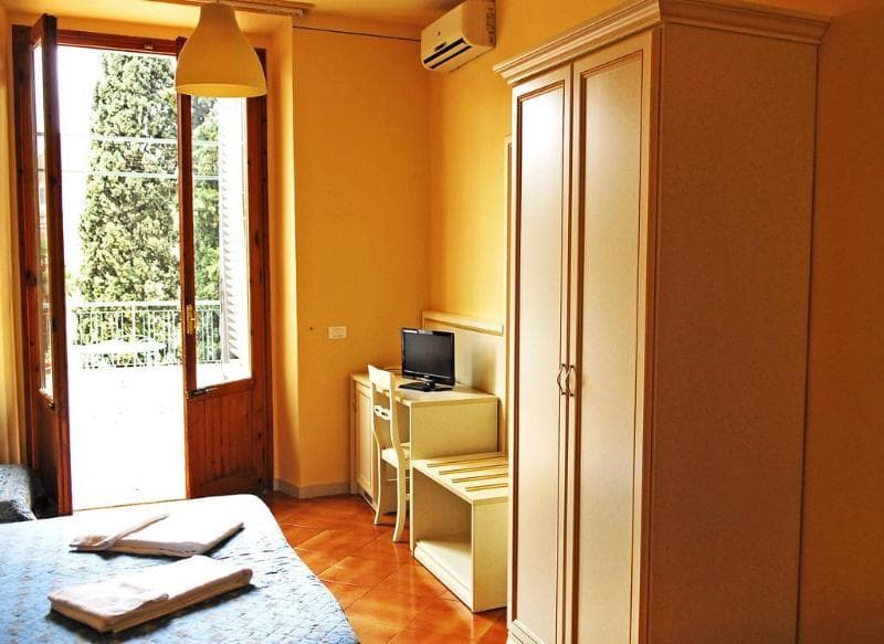 Hotel Marine - Main View