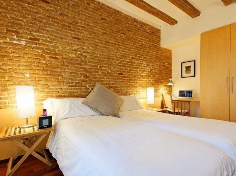 Stay at Inside Barcelona Apartments Esparteria