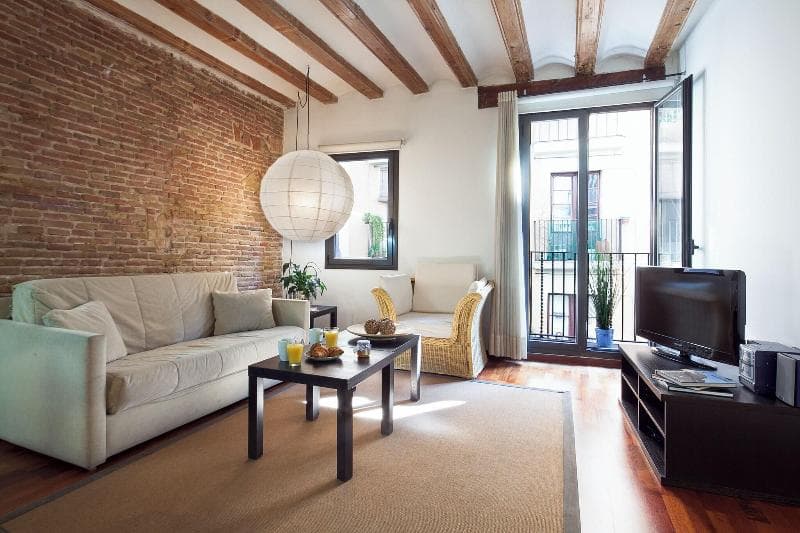 Stay at Inside Barcelona Apartments Esparteria