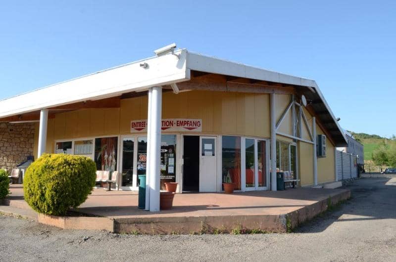 Bowling Hotel - Main View