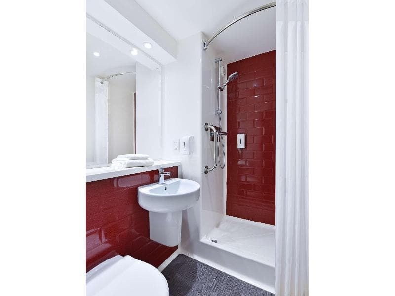 Travelodge Manchester Central Arena - Main View