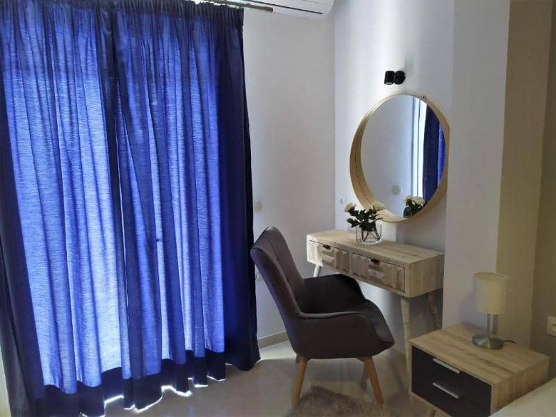 Roza Studios - Main View