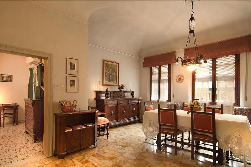 Villa Fiorita - Main View