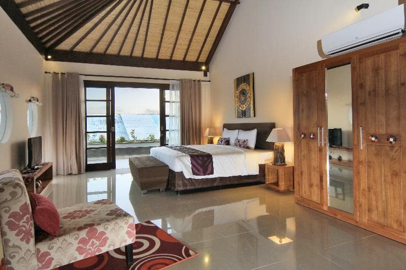Stay at Destiny Villas and Residences