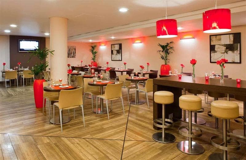 ibis Glasgow City Centre - Sauchiehall Street - Main View