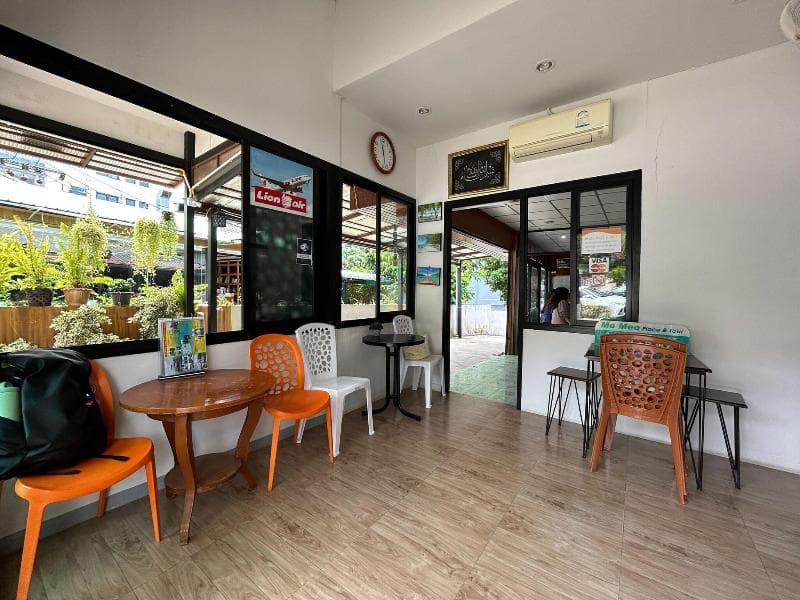 Stay at Me Mee Place & Tour Krabi