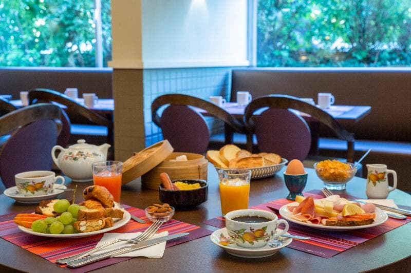 Stay at Hotel Grenoble Meylan Les 3 Roses