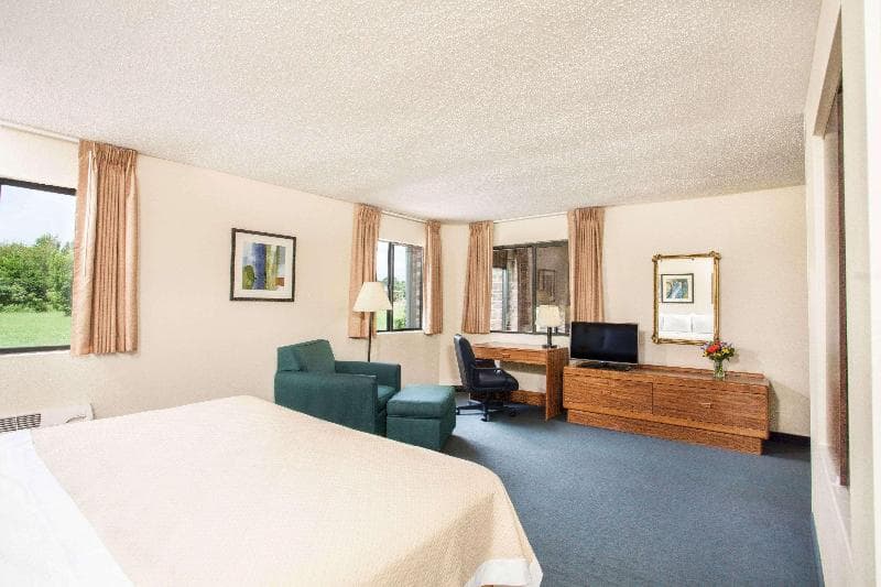 Days Inn By Wyndham Glasgow - Main View