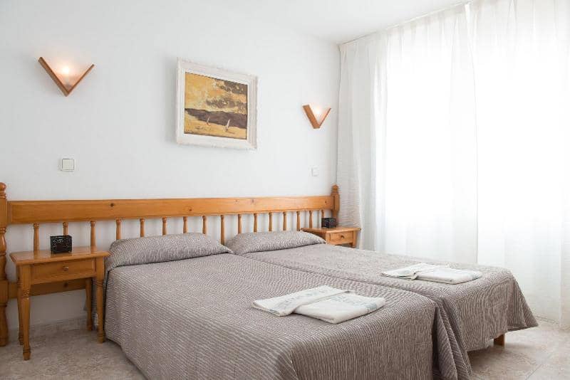 Ros Apartamentos - Main View