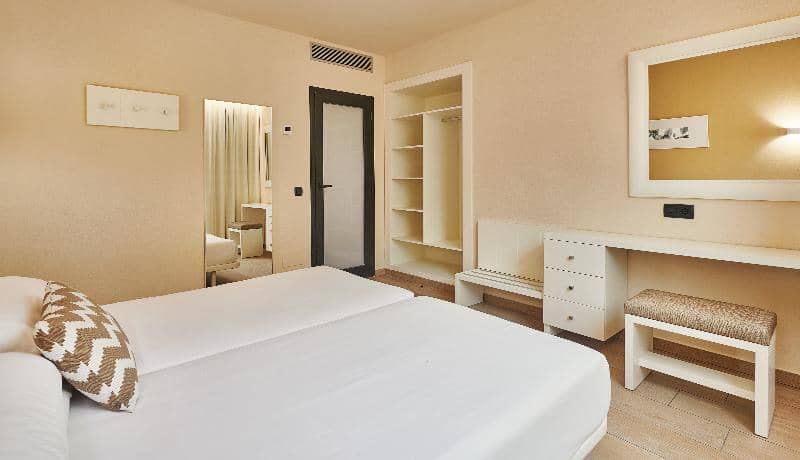 Protur Badia Park Aparthotel - Main View