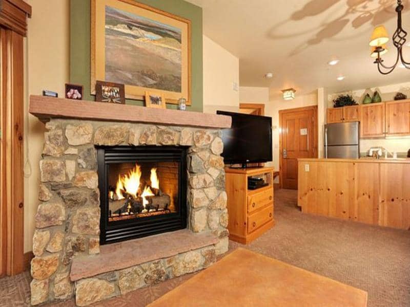 Expedition Station Condos by Vail Resorts - Main View