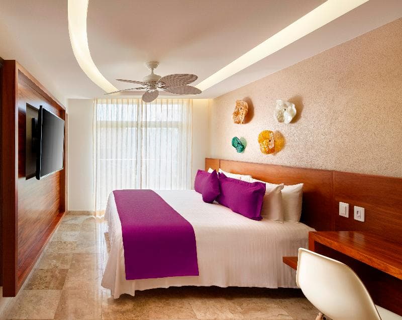 Senses Quinta Avenida by Artisan - Main View