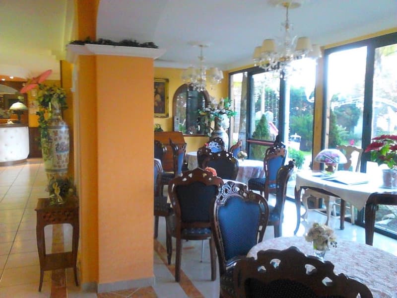 Hotel Happy Days - Main View